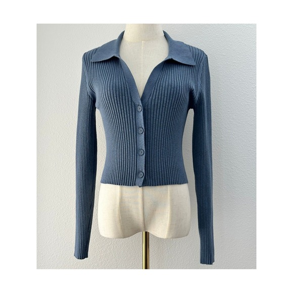 aerie Sweaters - Aerie Collared Cropped Button Down Cardigan M Blue 90s Preppy Clean Girl